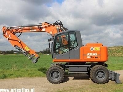 big-Atlas_180Wsr_3.1903