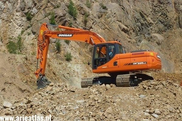 big-Heavy_Excavator_DX225LC_Quarry_001.2169.jpg_Interflow - JPG - Fit to Box_600_500_true.2169