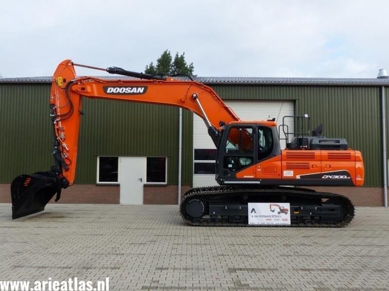 DOOSAN DX300LC-5 VOOR C.G. VAN LEEUWEN - Afbeelding 2