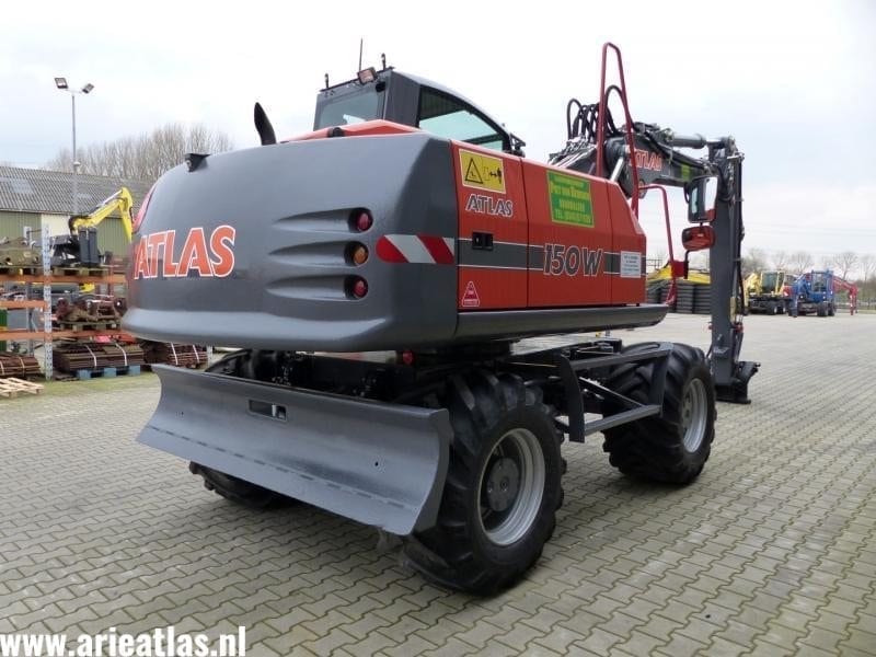 Atlas 150W voor Loon- en grondverzetbedrijf Piet van Beurden uit Buurmalsen - Afbeelding 3