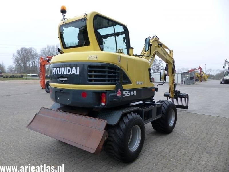Hyundai 55w-9 naar Goudswaard Groen uit Werkendam - Afbeelding 3