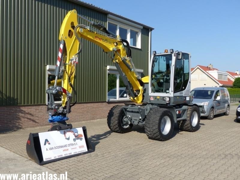 EW65 PRO XL voor Bovendorp & Sellis Hoveniers uit Elburg - Afbeelding 5
