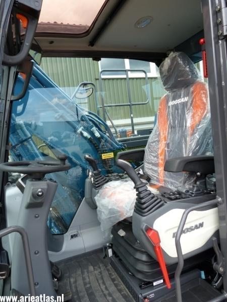 DOOSAN DX170W NAAR HOOIJER RENKUM B.V. - Afbeelding 7