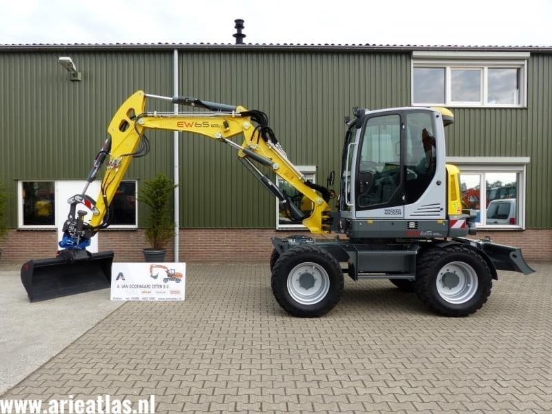 WACKER NEUSON EW65 PRO XL NAAR LOON- EN VERHUURBEDRIJF J.P. VAN ROSSUM - Afbeelding 2