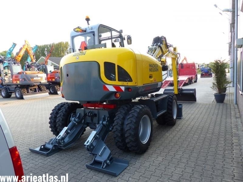 Wacker Neuson EW100 voor Dirks Handel en Verhuur - Afbeelding 3