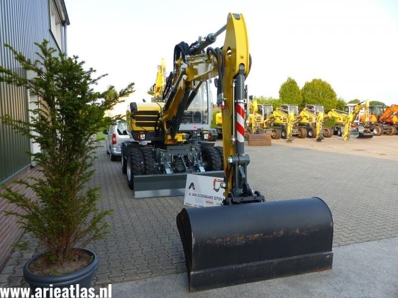Wacker Neuson EW100 voor Dirks Handel en Verhuur - Afbeelding 4
