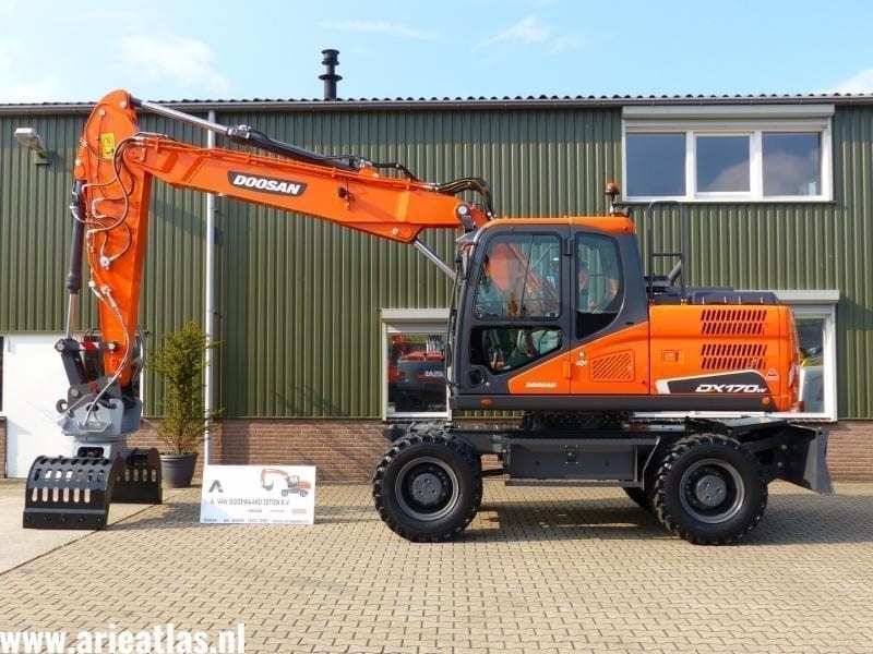 big-P1060970 (Large).6538