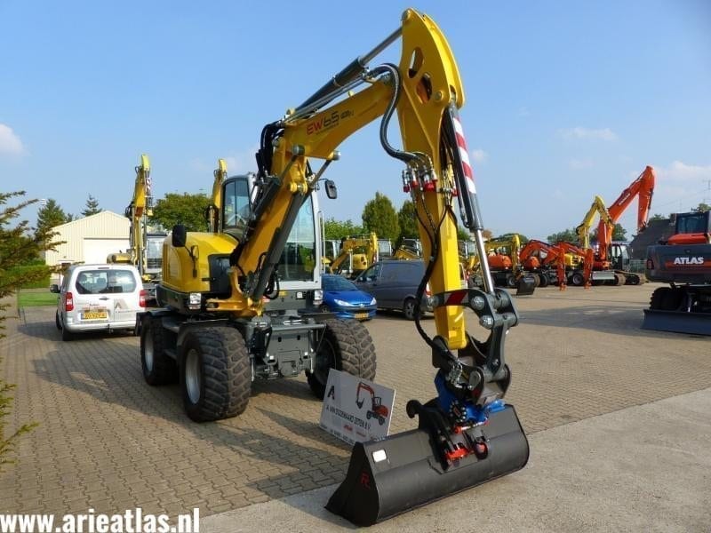 Wacker Neoson EW65PRO XL voor Loon- en grondverzetbedrijf Tessemaker - Afbeelding 4