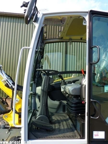 Wacker Neoson EW65PRO XL voor Loon- en grondverzetbedrijf Tessemaker - Afbeelding 6