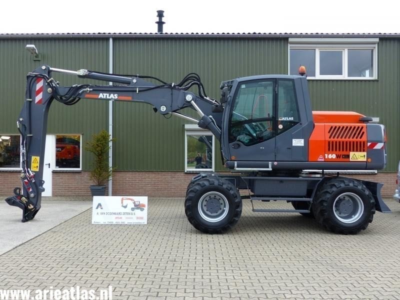 big-P1070078 (Large).5389