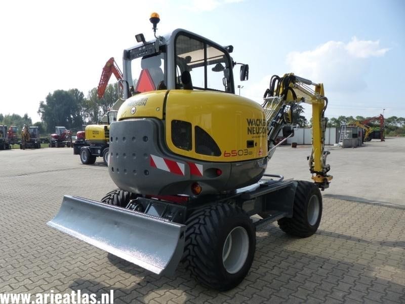 6503 PRO voor Erdbau Josef Schonger - Afbeelding 4