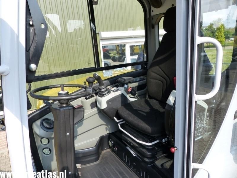 6503 PRO voor Erdbau Josef Schonger - Afbeelding 7