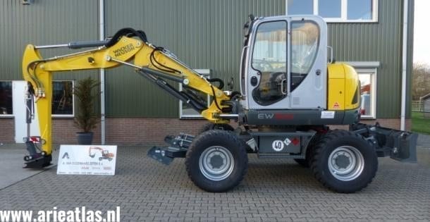 med-P1040250 (Large).1005