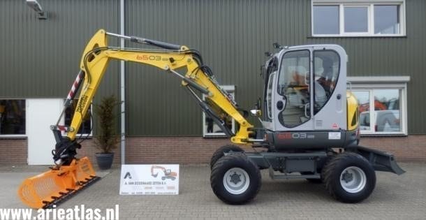 med-P3170006 (Large).5479