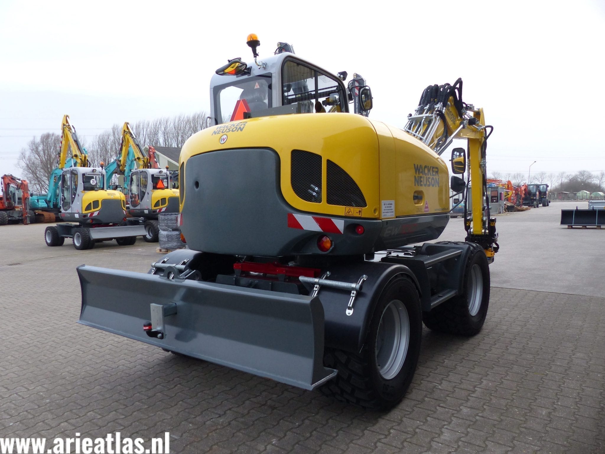 Wacker Neuson EW100 voor Wilco van Verseveld - Afbeelding 4