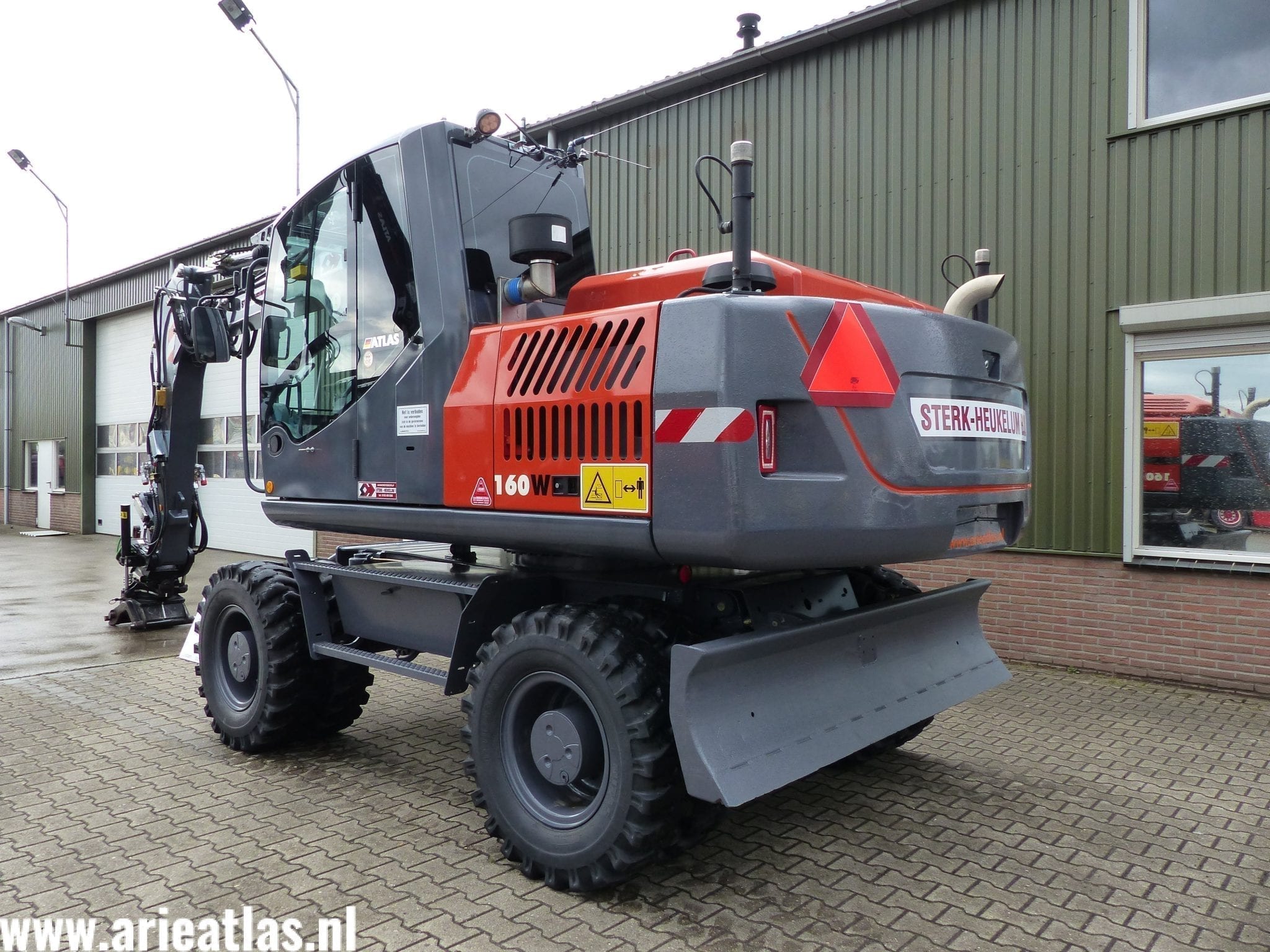 Atlas 160W voor Sterk Heukelum B.V. - Afbeelding 2
