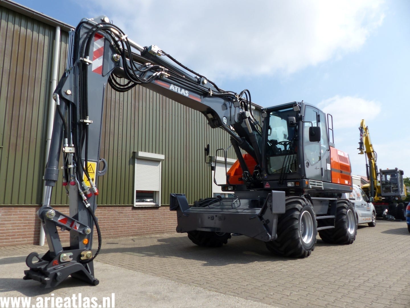 Atlas 160W BLUE Damsteegt B.V (12) (Large)