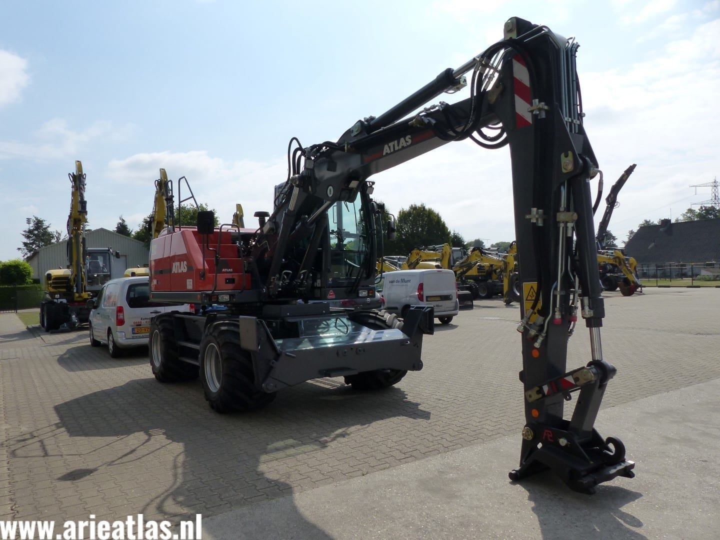 Atlas 160W blue voor Aannemingsbedrijf Damsteegt B.V. - Afbeelding 5
