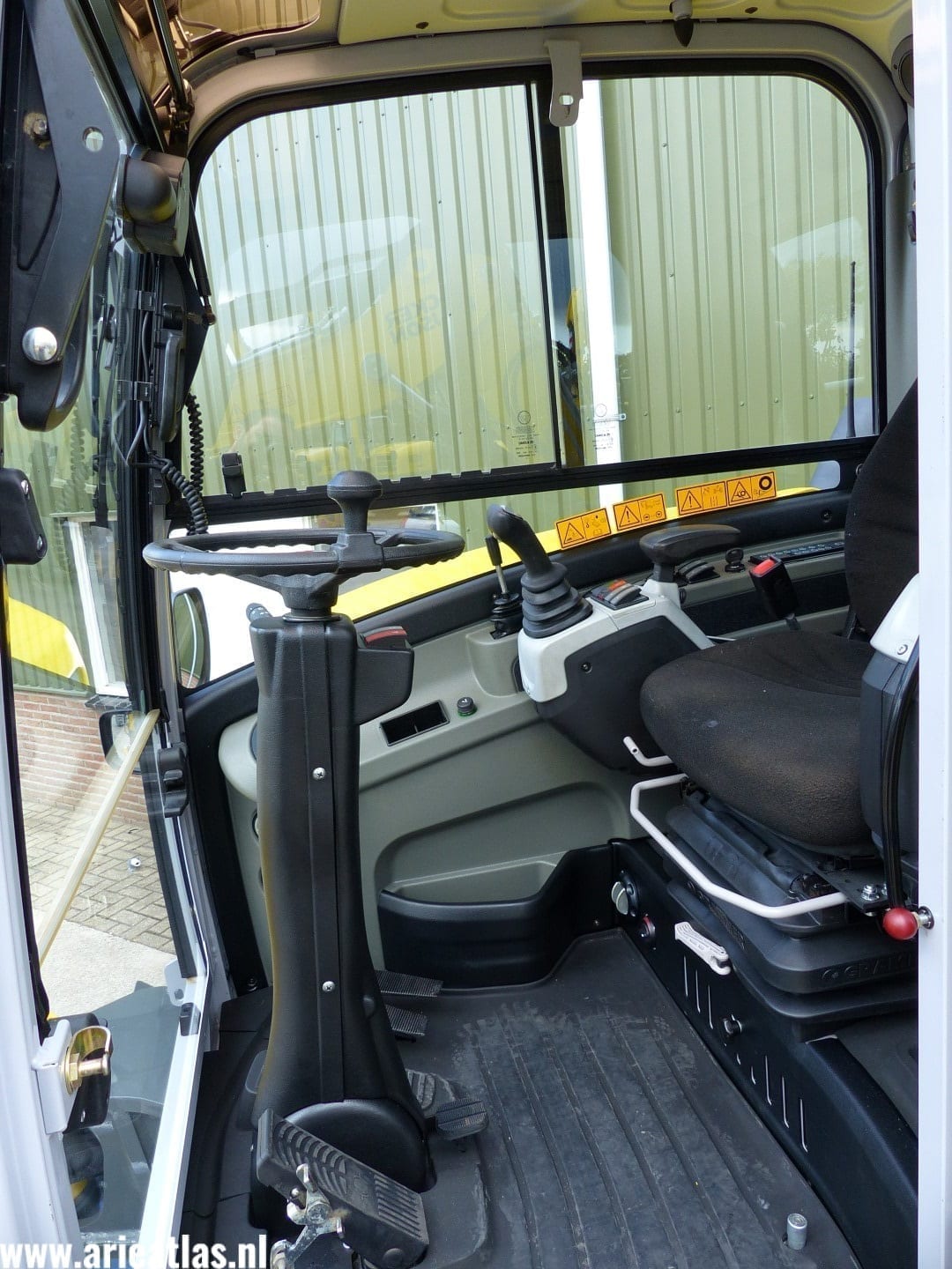 ET90 en 6503PRO XL voor A. de Jonge uit Sint Jansklooster - Afbeelding 9