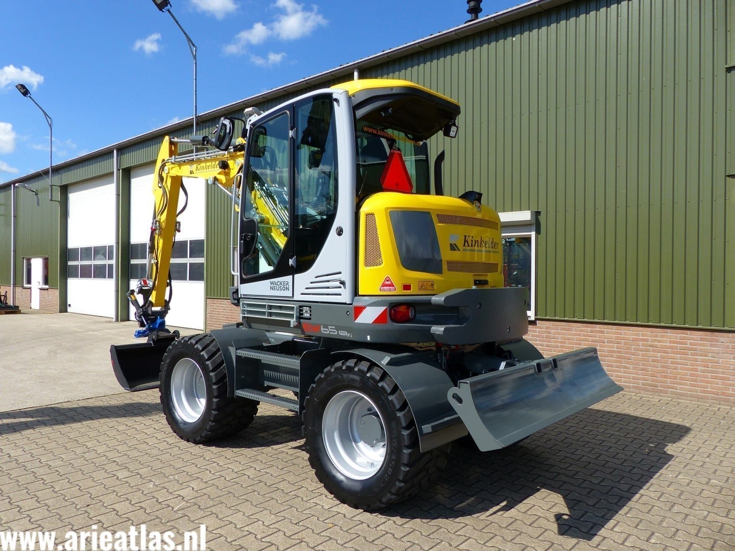 Wacker Neuson EW65 PRO XL voor gebr. de Kinkelder B.V. - Afbeelding 2