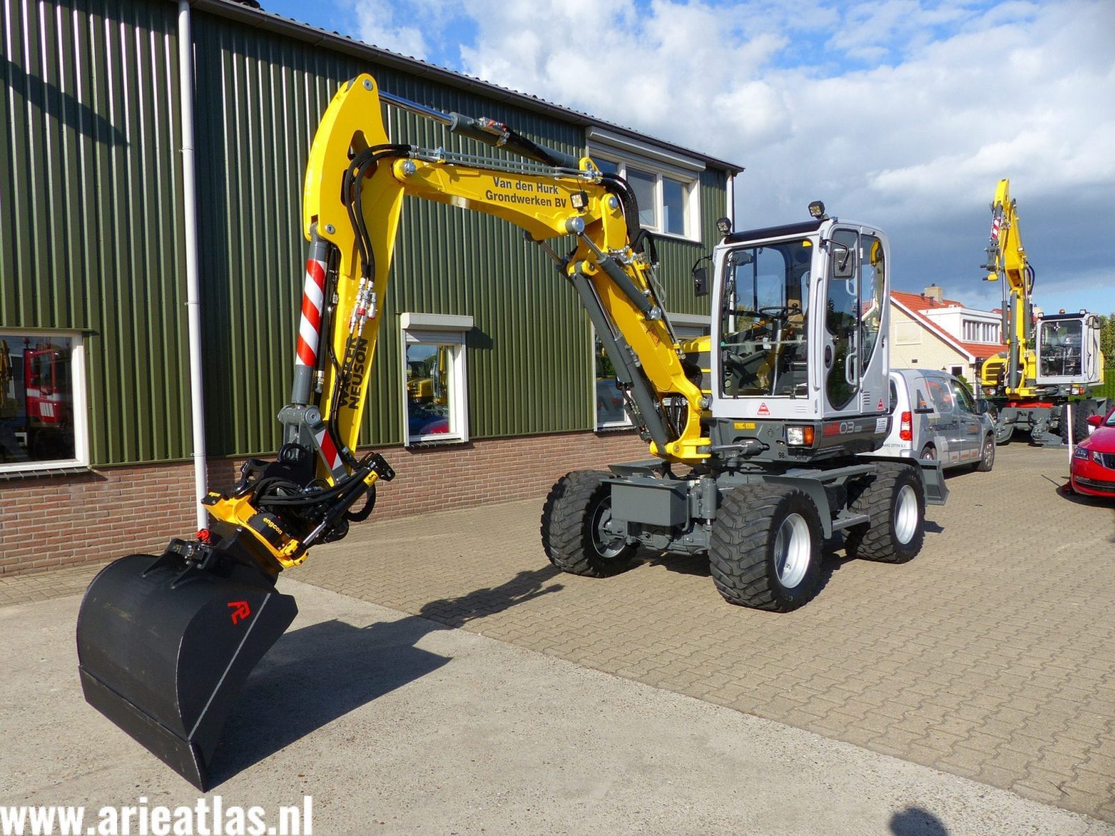 6503 PRO XL Van Den Hurk (6)