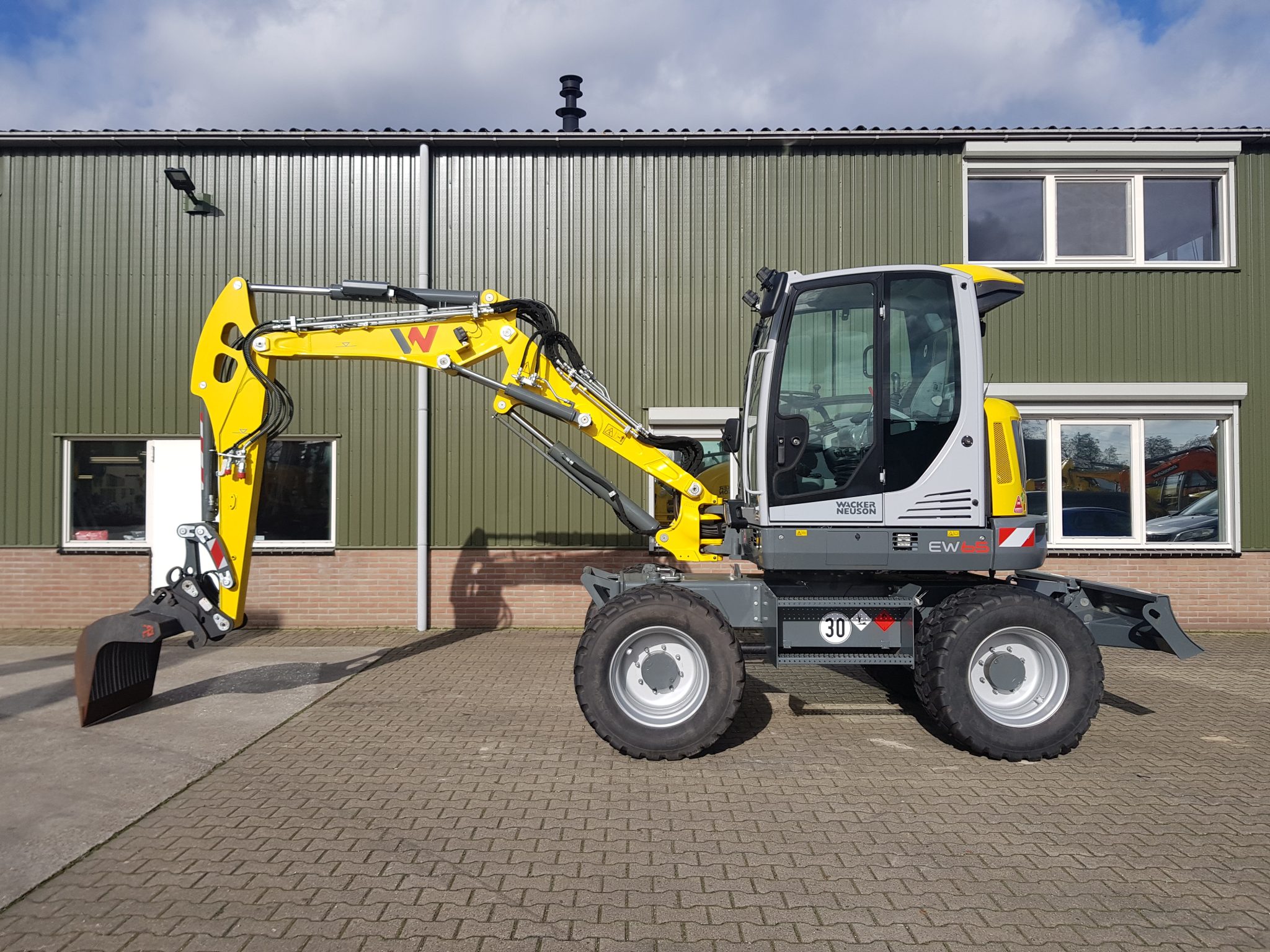 Wacker Neuson EW65 1256 (1)