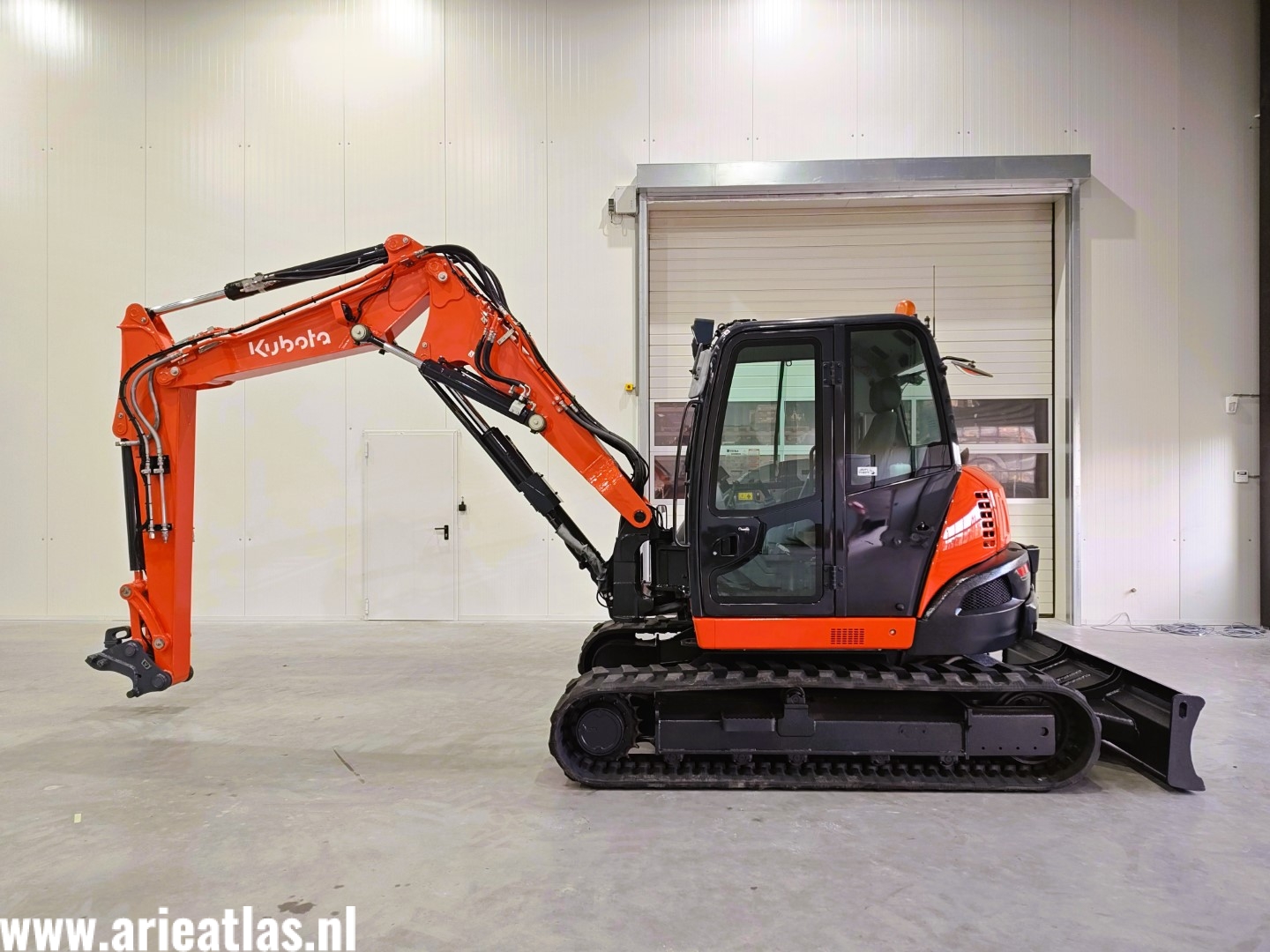 1635-001 Kubota KX080-4a