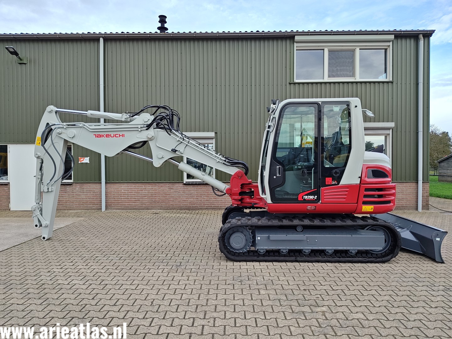 1794-001 Takeuchi TB290-2