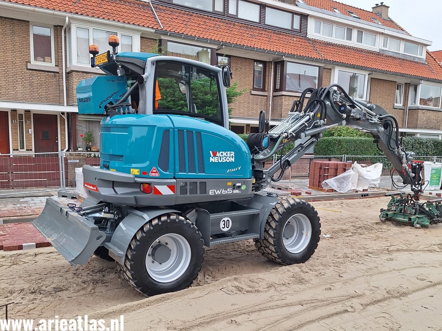 IMG-20241022-WA00002